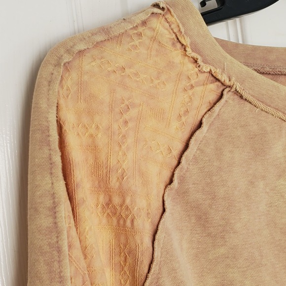 Oli & Hali Tan Tie Dye Lace Sleeve Sweatshirt Pullover Women's Size Medium - Picture 4 of 11